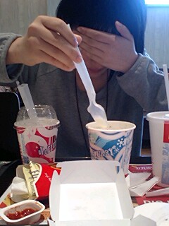 �F�B�ƃ}�b�N