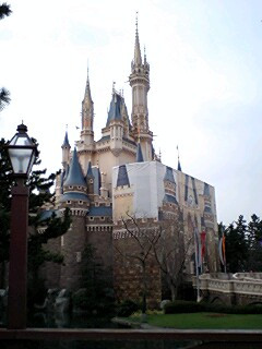 ˂݂